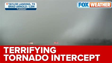 Storm Chaser Captures Cars Unknowingly Driving Into Massive Texas ...