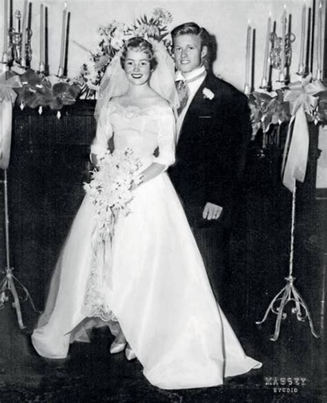 Robert Redford en su primer matrimonio con Lola van Wagenen, 1958 ...