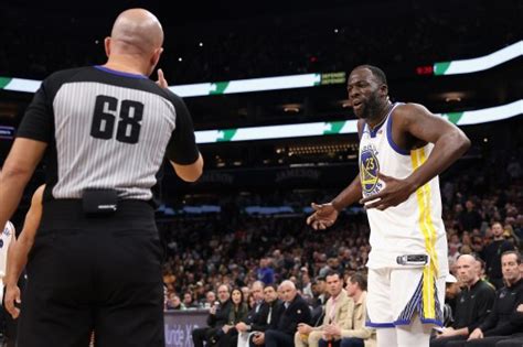 Draymond Green ejected vs. Suns after hitting Jusuf Nurkic with arm