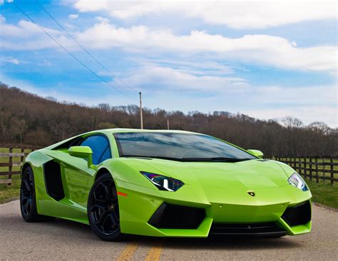 Lime Green Lamborghini Wallpapers - Top Free Lime Green Lamborghini Backgrounds - WallpaperAccess