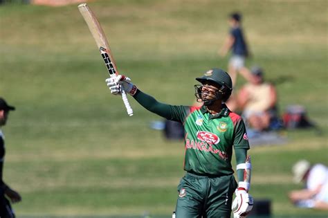 Mithun stands tall as Bangladesh struggle | The Peninsula Qatar