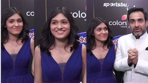 Pankaj Tripathi Daughter Aashi Tripathi Beautiful At IIFA Awards 2022 ...