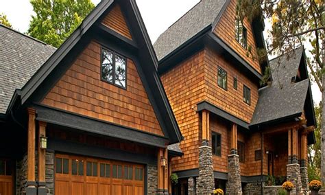 Cedar homes, House exterior, Cedar shingle siding