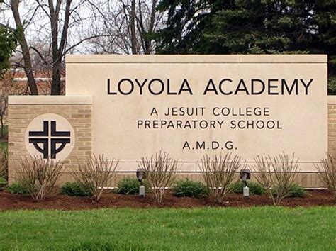 Former Loyola Academy Priest Admits to Relationship with Student – NBC Chicago