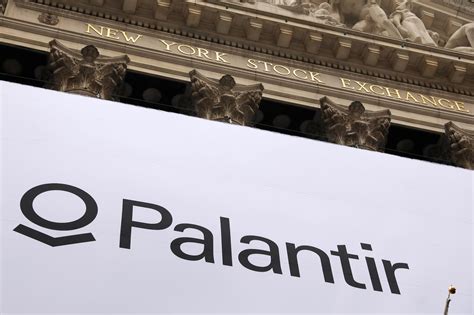 Palantir : Palantir Stock Slides on Mixed Fourth-Quarter Results ...