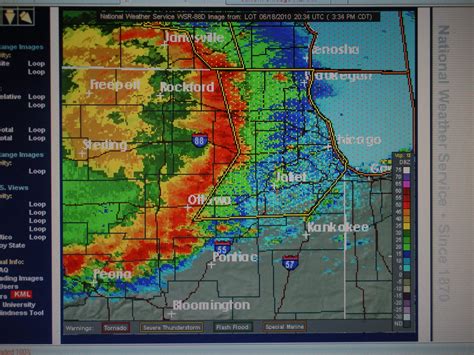 The derecho on radar. | A derecho is a straightline wind fro… | Flickr