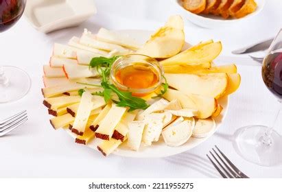 6,412 Nourishing Starter Images, Stock Photos & Vectors | Shutterstock