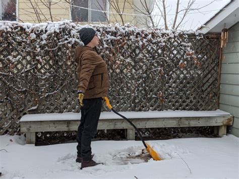 Winter Safety - Best Tips For Snow Shovelling