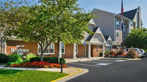 RESIDENCE INN BY MARRIOTT FAIRFAX MERRIFIELD - 50 Photos & 36 Reviews - Hotels - 8125 Gatehouse ...