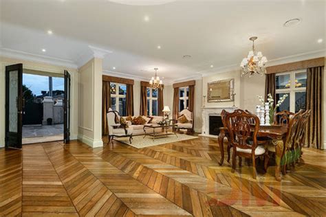 Wood Floor Chevron Pattern – Flooring Guide by Cinvex