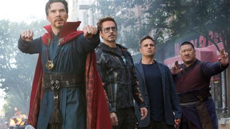 Avengers 5 Writer Shocks Fans By Saying He Doesn't Care About How ...