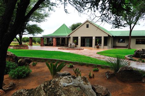 Otjiwarongo/Waterberg Park - Central/Khomas Hochland - Lodges - Namibia