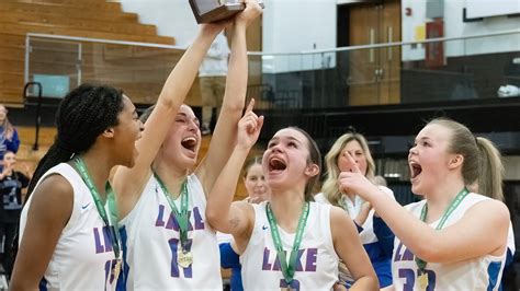 Lake girls basketball sinks Stow, wins first OHSAA district title