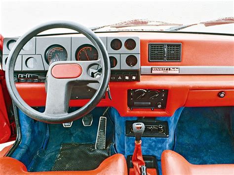 Renault 5 Turbo Interior