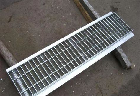 10mm High Load Capacity Galvanized Trench Drain Covers Stainless Steel