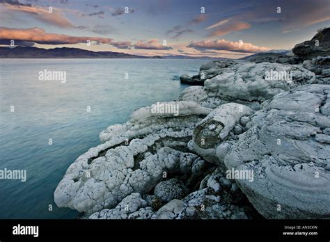 Pyramid Lake in Nevada Stock Photo - Alamy