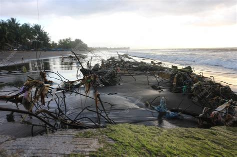 Premium Photo | Damage to buildings on the coast due to the tsunami