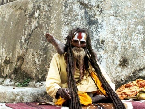 Sadhu Penance Photo Gallery - Saint Yogi Austerities and Ascetic ...