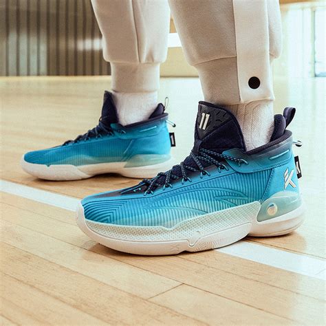 ANTA Men Klay Thompson KT9 NITROEDGE Basketball Shoes in Ink Blue/Brig