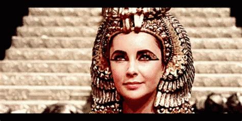 Cleopatra Queen GIF - Cleopatra Queen ElizabethTaylor - Discover & Share GIFs Elizabeth Taylor ...