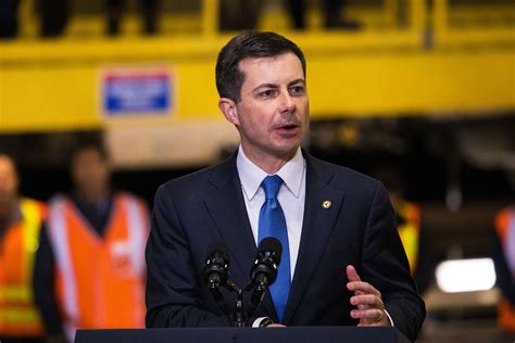 Buttigieg defends 'extraordinary' economy as polling suggests ...