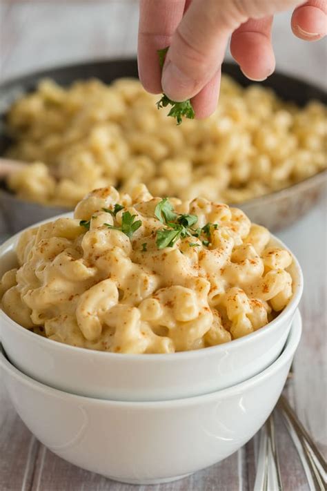 Creamy Vegan Mac and Cheese - Vegan Yumminess