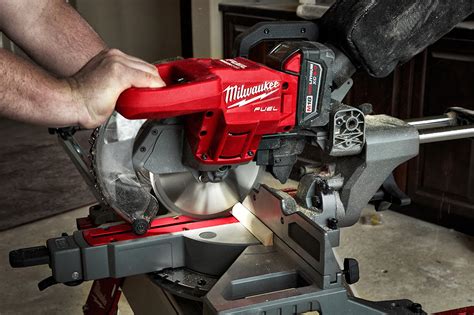 Milwaukee Announces Release of Industry’s Lightest Cordless Miter Saw — Construction Junkie