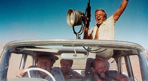 Classic Review: Wake In Fright (1971) - REEL GOOD