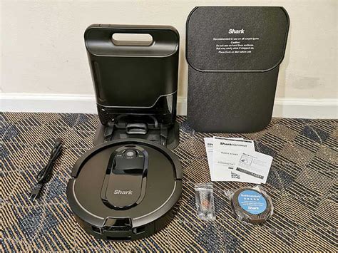 Shark IQ Robot vacuum with self-empty base review - The Gadgeteer