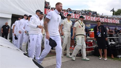 ENG vs AUS Highlights, Ashes 2023 3rd Test Day 1: England trail by 195 runs