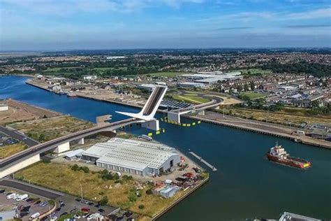 Farrans agrees £76m price for new Lowestoft bridge