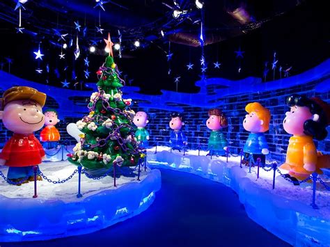 ICE! Gaylord Palms | Christmas at Gaylord Palms