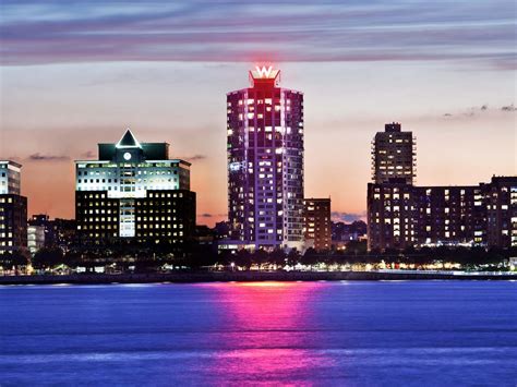 W Hoboken, Hoboken, New Jersey, United States - Hotel Review - Condé Nast Traveler