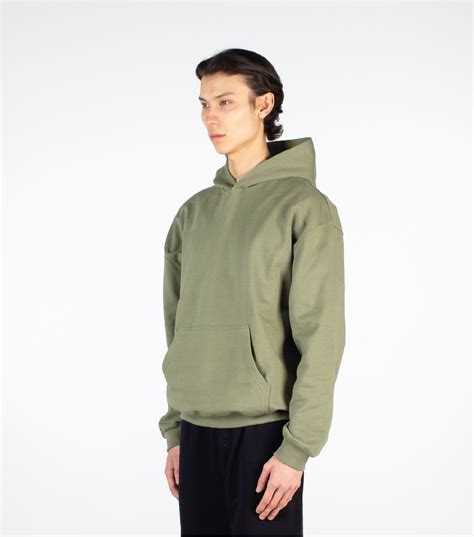 HEAVYWEIGHT HOODIE OLIVE - STUDIOS TC