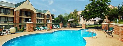 Branson Hotels on the Strip - Branson, MO