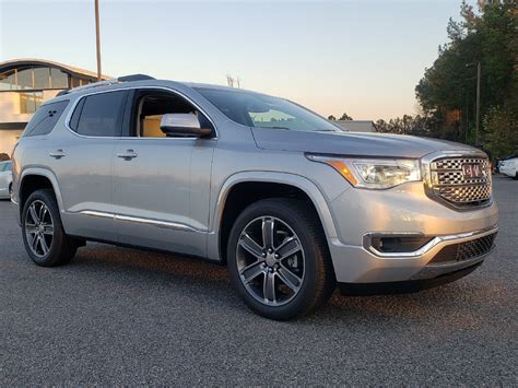 New 2019 GMC Acadia Denali Sport Utility in Roswell #2390420 | Carl ...