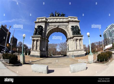 Grand Army Plaza Brooklyn New York City Stock Photo - Alamy