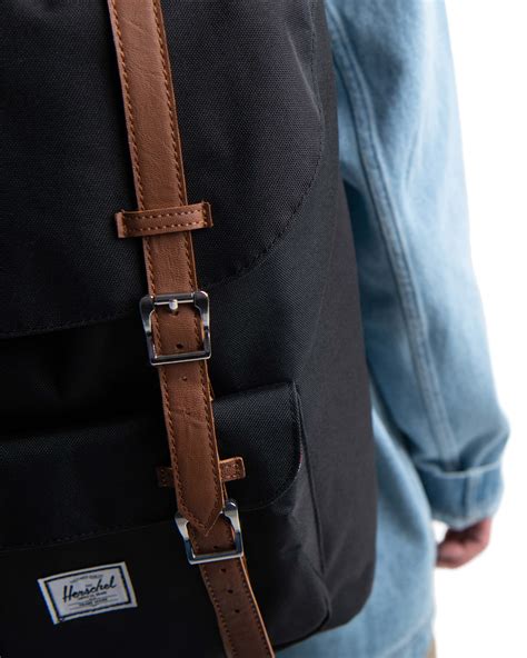 Herschel Little America Backpack | Herschel Supply Co.