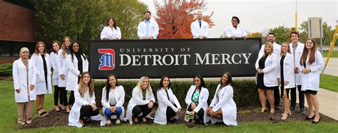 Detroit Mercy’s white coat ceremony ushers in second semester of MEAGN Program | University of ...