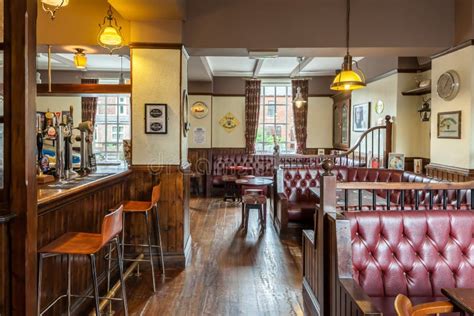 Traditional British Pub Interior Editorial Photography - Image of ...