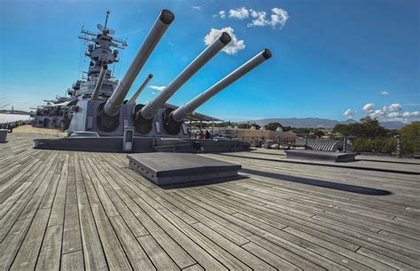 Main guns of the Battleship Missouri : r/MachinePorn