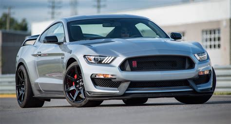 2020 Ford Mustang Shelby GT350R Unveiled With GT500 Mechanical Upgrades ...