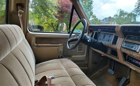 Lariat Survivor: 1986 Ford F-150 XLT | Barn Finds