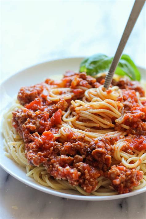 Slow Cooker Spaghetti Sauce - Damn Delicious