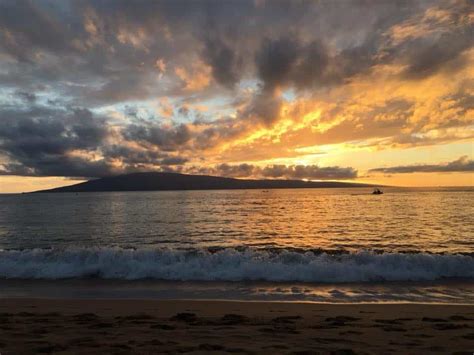 Aloha Friday Photo: Kaanapali Beach at sunset - Discover Hawaii