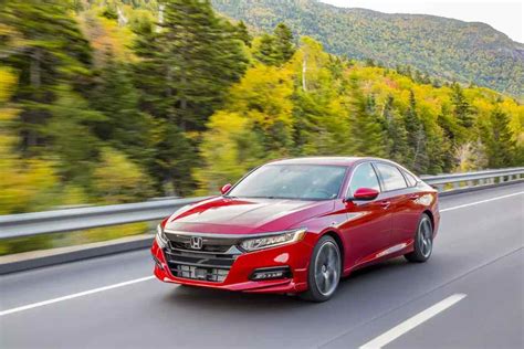 2019 Honda Accord: Exploring the Features and Performance