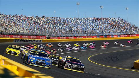 DRIVE A NASCAR STOCK CAR: - THE ROOKIE'S GUIDE