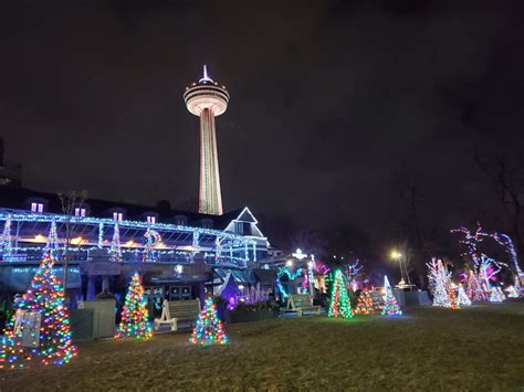 Niagara Falls in Winter: Visiting Tips & Best Things to Do