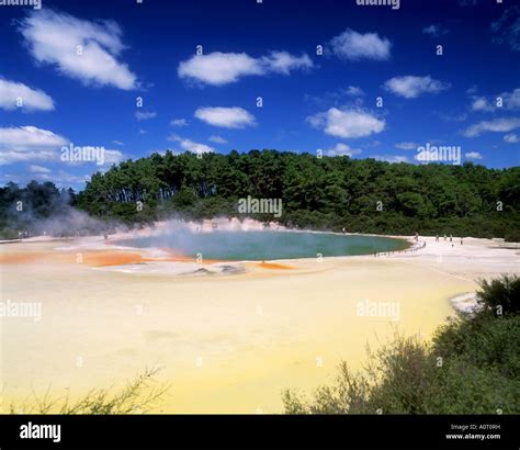 Champagne Pool Waiotapu Thermal Area Stock Photo - Alamy