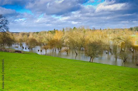 Thames flood Stock Photo | Adobe Stock